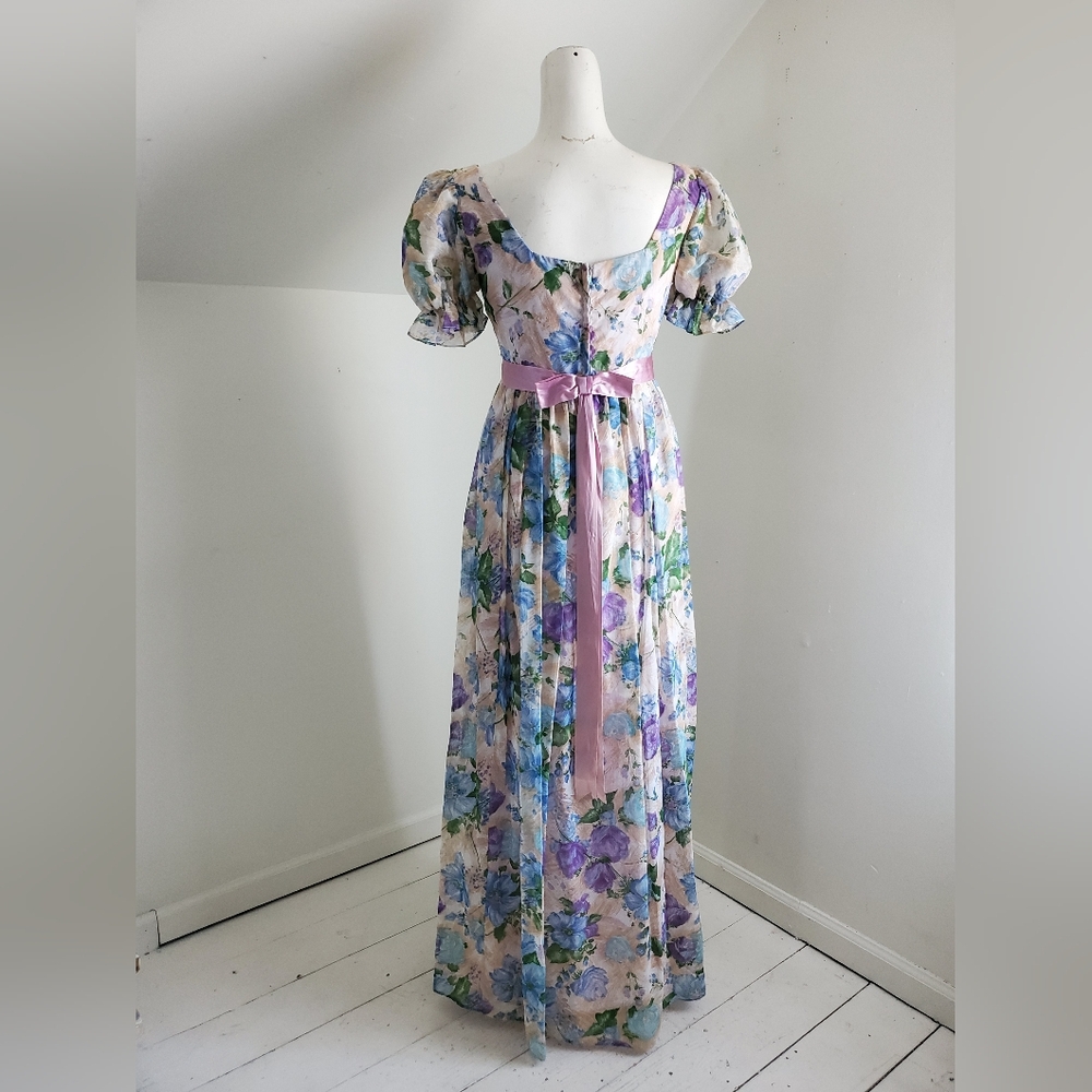 70s Vintage Floral Print Maxi Dress - Picture 7 of 12